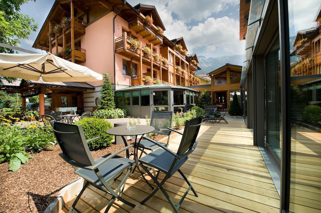 Sporthotel Rosatti Dimaro Exterior photo