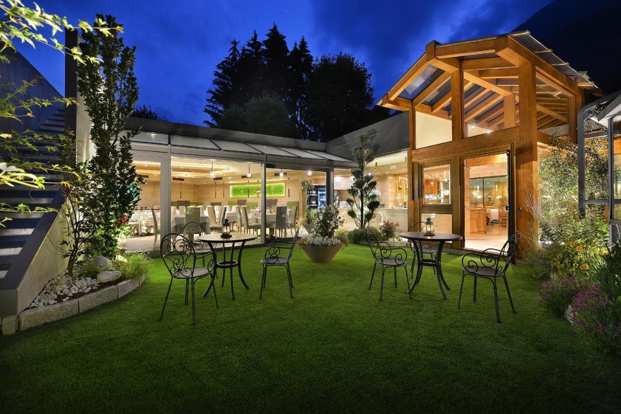 Sporthotel Rosatti Dimaro Exterior photo